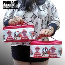 Berikut 6 rekomendasi motif dan gambar tas laptop softcase yang lucu, cantik, serta unik yang saat ini bisa ditemukan di toko tas baik online maupun offline. 11 Goodie Bag Ultah Ideas Goodie Bags Bags Custom Drawstring Bags