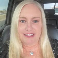 Melissa Christner's Instagram, Twitter & Facebook