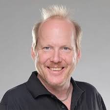 Industry experience key for closet expert