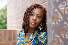 Dakore Egbuson-Akande | Goldi-locs D! 🥰🥰🥰 J'ai repensé à mes dreadlocks récemment… devrais-je les remettre ? #tbt #dakorians🦅💫💋 #originalnaturalista #dakorebeauty | Instagram