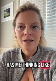 The dress. What do you see? #thedress #whiteandgold #blueandblack