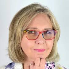 Margery Owens's Instagram, Twitter & Facebook