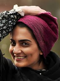 Negar Nikkhah Azad (نگار نیکخواه آزاد)