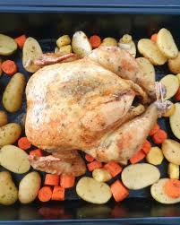 Ganzes Hahnchen Poularde Aus Dem Ofen Lydiasfoodblog Rezept Ganzes Hahnchen Lebensmittel Essen Fleischrezepte