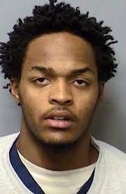 Indianapolis: Christian Qualls' mother tips off police he is ...