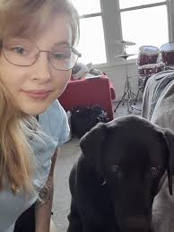 Hej hej!! This is Aristea (33) and G-dawg (10) We are originally from  Greece but a year now we live in sweden! Time to start following my dream  and move to CPH