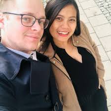 Cerita Wanita Banyuwangi Dinikahi Bule Swedia Lebih Muda 3 Thn, Awalnya  Takut Ditipu