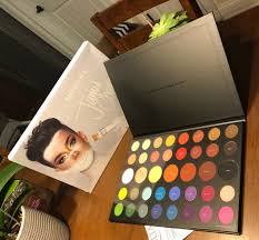 Sister james charles recently collaborated with morphe to bring you a rainbow eyeshadow palette! Morphe X James Charles Inner Artist Eyeshadow Palette Holiday 2018 Out For Sale Online Ebay