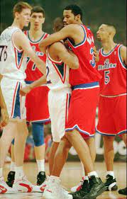 Toward the end of his career bol played for both the 76ers and bullets specifically for the purpose of. Si Vault On Twitter Rasheed Wallace Embraces Former Unc Teammate Jerry Stackhouse Before Their First Nba Game Against Each Other Http T Co E11syoprrt