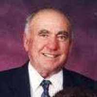 Dan Mecham's Instagram, Twitter & Facebook