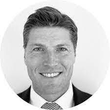 Leigh Cronin's Instagram, Twitter & Facebook