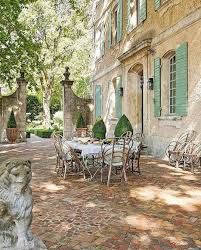 Veranda Magazine On Instagram Dinner Is Served Regram Lavenderhillinteriors French Country House French Country Style Outdoor