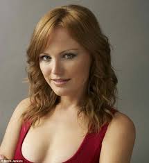 Malin Akerman as Simone