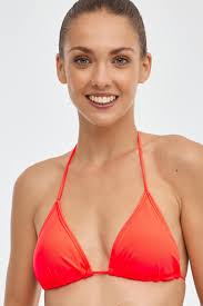 Bañadores y bikinis de mujer