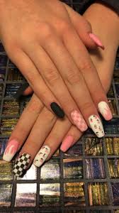 Pink baddie aesthetic softy soft nails purse boujee thingg. Grunge Aesthetic Coffin Baddie Red Acrylic Nails Nail And Manicure Trends