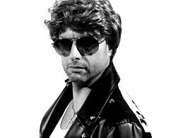 James as George Michael -