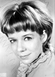 Tributes to screen star Anna