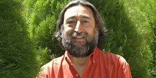 Los guiones son muy malos": José Soza critica a las teleseries actuales