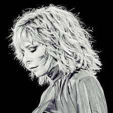 Dans un ultime teaser, la chanteuse dévoile les dates de ses concerts en france, en belgique ou en suisse. Mylene Farmer Next Concert Setlist Tour Dates