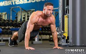 5 Best Chest Exercises Without Equipment