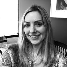 Tara Schaeffer's Instagram, Twitter & Facebook