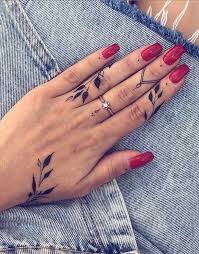 45 Meaningful Tiny Finger Tattoo Ideas Every Woman Eager To Paint Page 2 Of 4 45 Meanin In 2020 Hand Tattoos For Women Flower Finger Tattoos Tattoos For Women