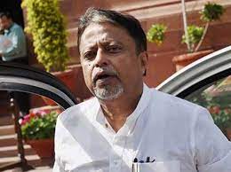 Find mukul roy latest news, videos & pictures on mukul roy and see latest updates, news, information from ndtv.com. Bjp Leader Mukul Roy Leaves For Tmc Bhavan Set To Return To Mamata S Party Business Standard News