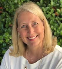 Traci Perry's Instagram, Twitter & Facebook