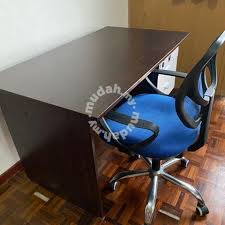 Established in 1992, kk has since become a regional market leader in providing comprehensive office solutions and supplies to a wide range of industries. Office Table With Chair For Home Furniture Decoration For Sale In Johor Bahru Johor Mudah My