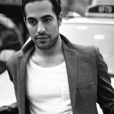 ▷ Acordes de MATEO LYNCH para Guitarra, Piano y Ukelele.