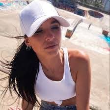 Chelsea Blair's Instagram, Twitter & Facebook