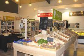 Immobilier, emploi, météo, actualités, économie pour effectuer vos démarches administratives, vous pouvez vous rendre à la mairie de la mézière située 1 rue de macéria aux horaires d'ouverture. Le Relais Fermier Photos Facebook