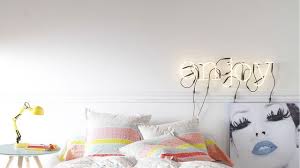 Il s'est mieux maintenu dans les cantons catholiques de fribourg fr (en particulier dans le district de la gruyère) et surtout dans le canton du valais vs. 3 Suisses Catalogue Nouveautes Linge De Lit Meubles Cote Maison