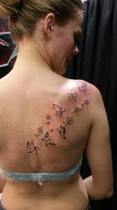 Simple Butterfly Back Tattoo For Women Big Butterflies Color Tattoo Of Butterflies On Back Back Tattoo Women Butterfly Back Tattoo Back Tattoo