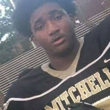 Demetrius Blackmon's Instagram, Twitter & Facebook