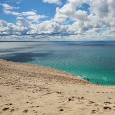 The 10 Best Beaches On The Great Lakes Road Trip Fun Michigan Beaches Sleeping Bear Dunes
