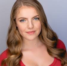 Hannah Nye's Instagram, Twitter & Facebook