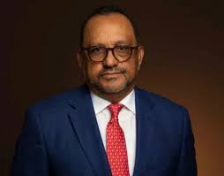 Manuel Nina Cisneros presenta "Infancia Atemporal"