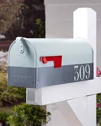 This is a great project for those new to woodworking and on a budget. Custom Color Blocked Mailbox Martha Stewart