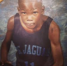 What kind of shoes does kevin durant wear? Childhood And Early Life Kevin Wayne Durant