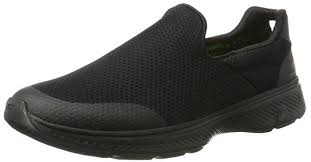 Top 10 Best Walking Shoes For Men In 2020 Mens Walking Shoes Skechers Performance Best Walking Shoes