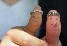 Am strand irgendwo in der karibik ist es bestimmt auch toll. Vom Romantischen Standesamt Bis Hin Zur Heirat Am Strand