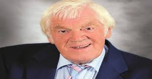 He just was the King..there's no doubt about it'' tributes to Big Tom