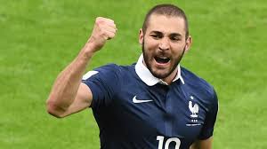 Le journal l'equipe assure que benzema portera le maillot numéro 19, le 10 étant la propriété de kylian mbappé, le 9 olivier giroud. Equipe De France Quel Numero Portera Benzema