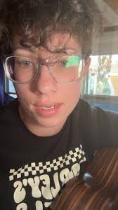 Happy Monday! It’s been a busy day for us, but we made it home just in time  for me to go LIVE!