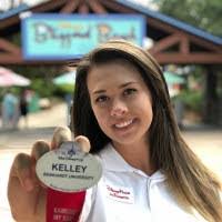 Kelley Adkins's Instagram, Twitter & Facebook