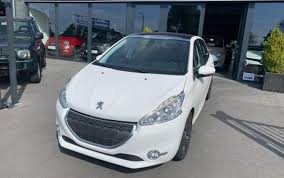 Peugeot 208 1 4 Hdi Allure Toit Panoramique Clim
