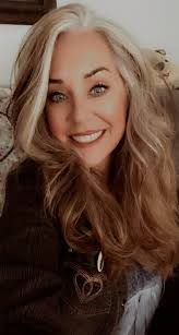 Profile for Angie Hill The Happy Hitcher