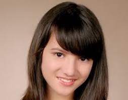 But someday her mother is so sick and after that she was past away. Masih Ingat Lagikah Dengan Olivia Dalam Sinetron Bawang Merah Bawang Putih Ini Gambar Terbarunya