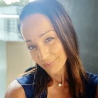 Cyndi Laird's Instagram, Twitter & Facebook